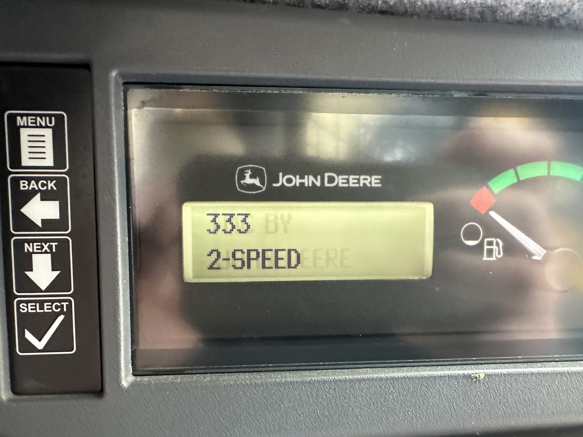 2023 John Deere 333G Image 9