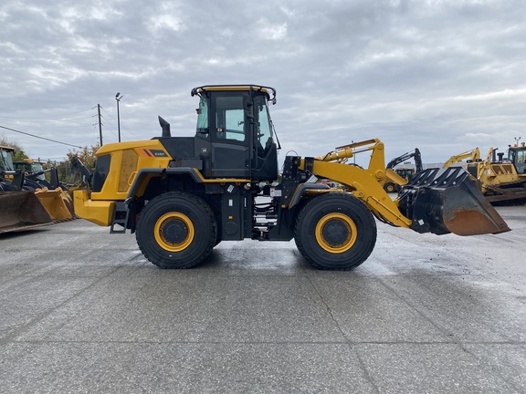 2023 Liugong 838H