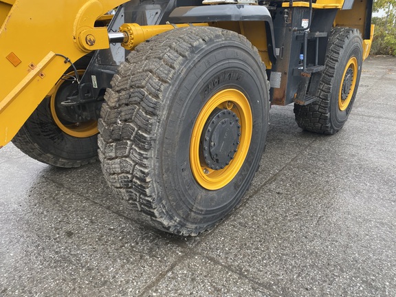 2023 Liugong 838H