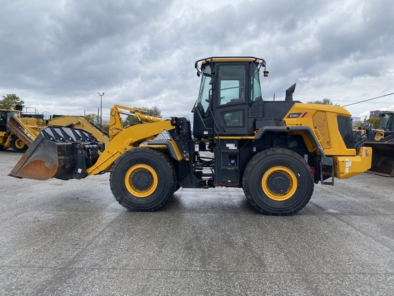 2023 Liugong 838H