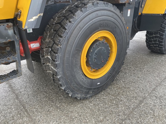 2023 Liugong 838H