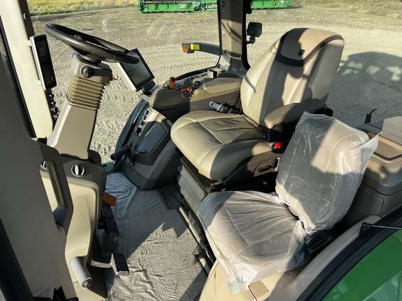 2023 John Deere 8R 370 - Photo29