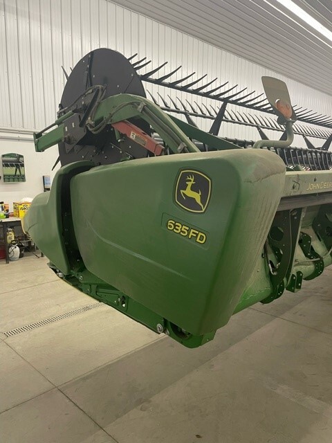 2017 John Deere 635FD Image 6