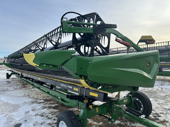 Used 2024 John Deere HD50R Combine Platforms at Horizon Ag & Turf in Falher, AB - Photo4