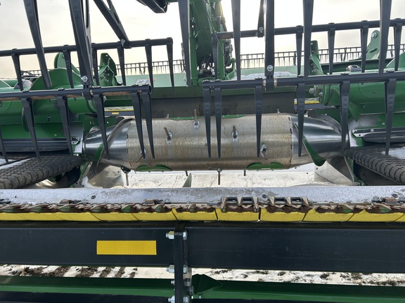 Used 2024 John Deere HD50R Combine Platforms at Horizon Ag & Turf in Falher, AB - Photo6
