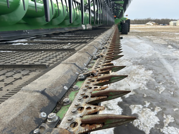Used 2024 John Deere HD50R Combine Platforms at Horizon Ag & Turf in Falher, AB - Photo8