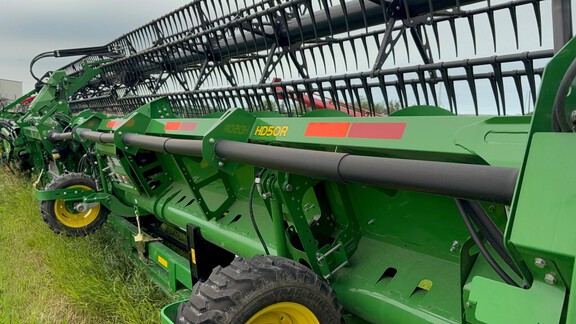 Used 2024 John Deere HD50R Combine Platforms at Horizon Ag & Turf in Falher, AB - Photo5