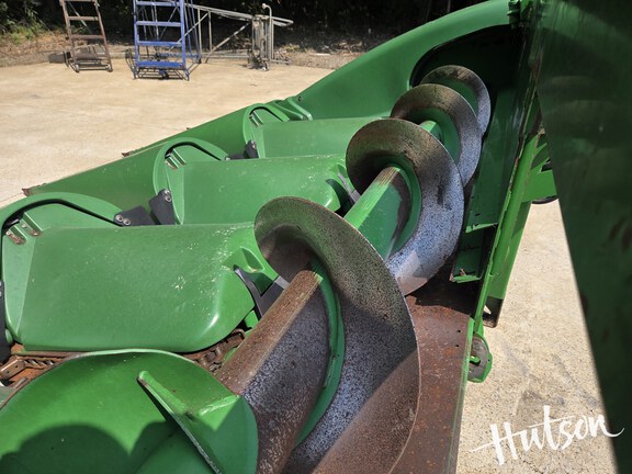 Photo of 2008 John Deere 608C