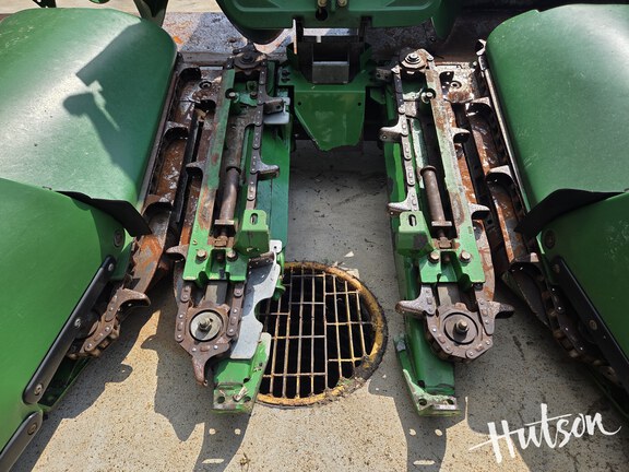 Photo of 2008 John Deere 608C