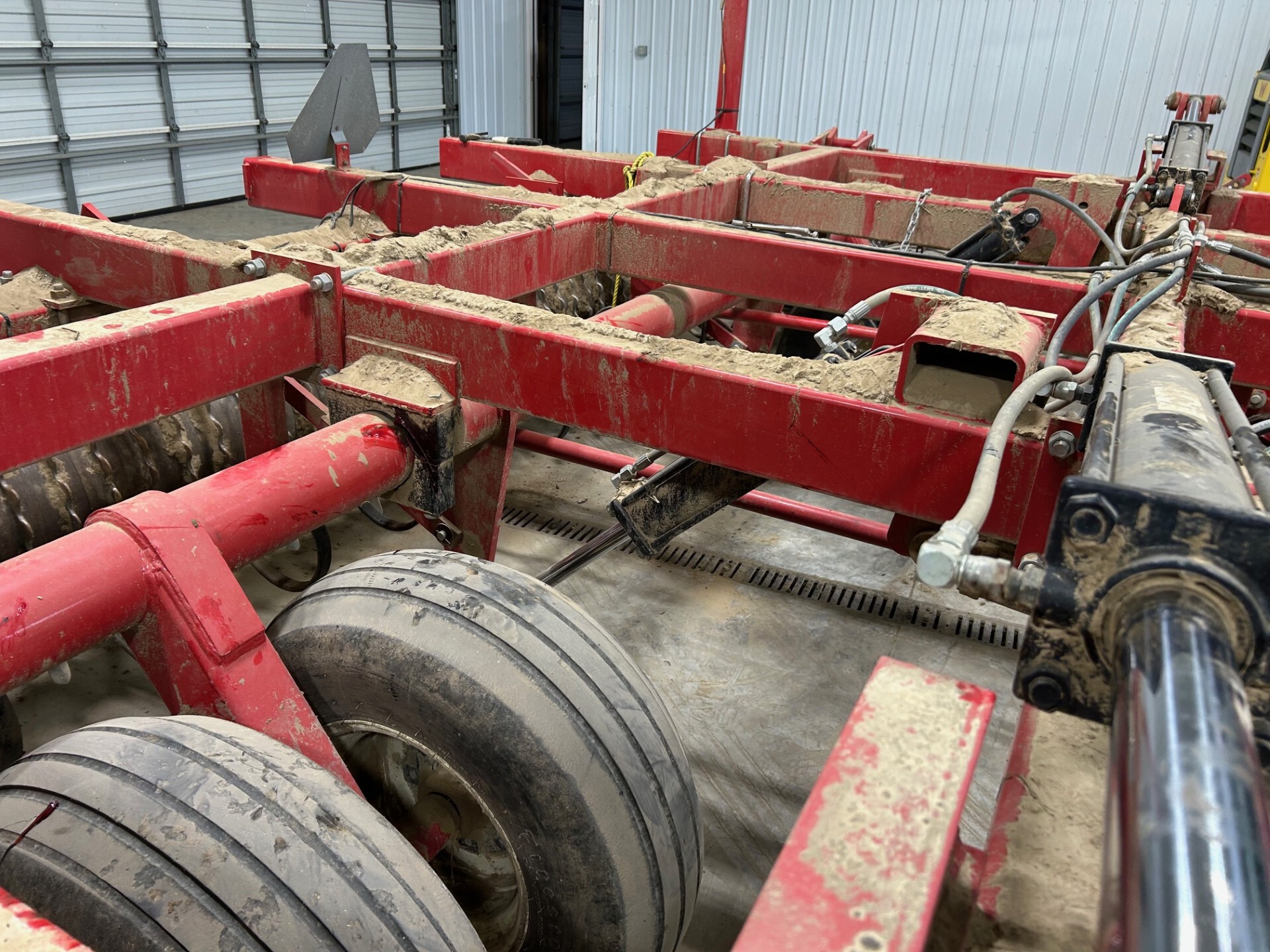 2011 Brillion WLS360 Image 12