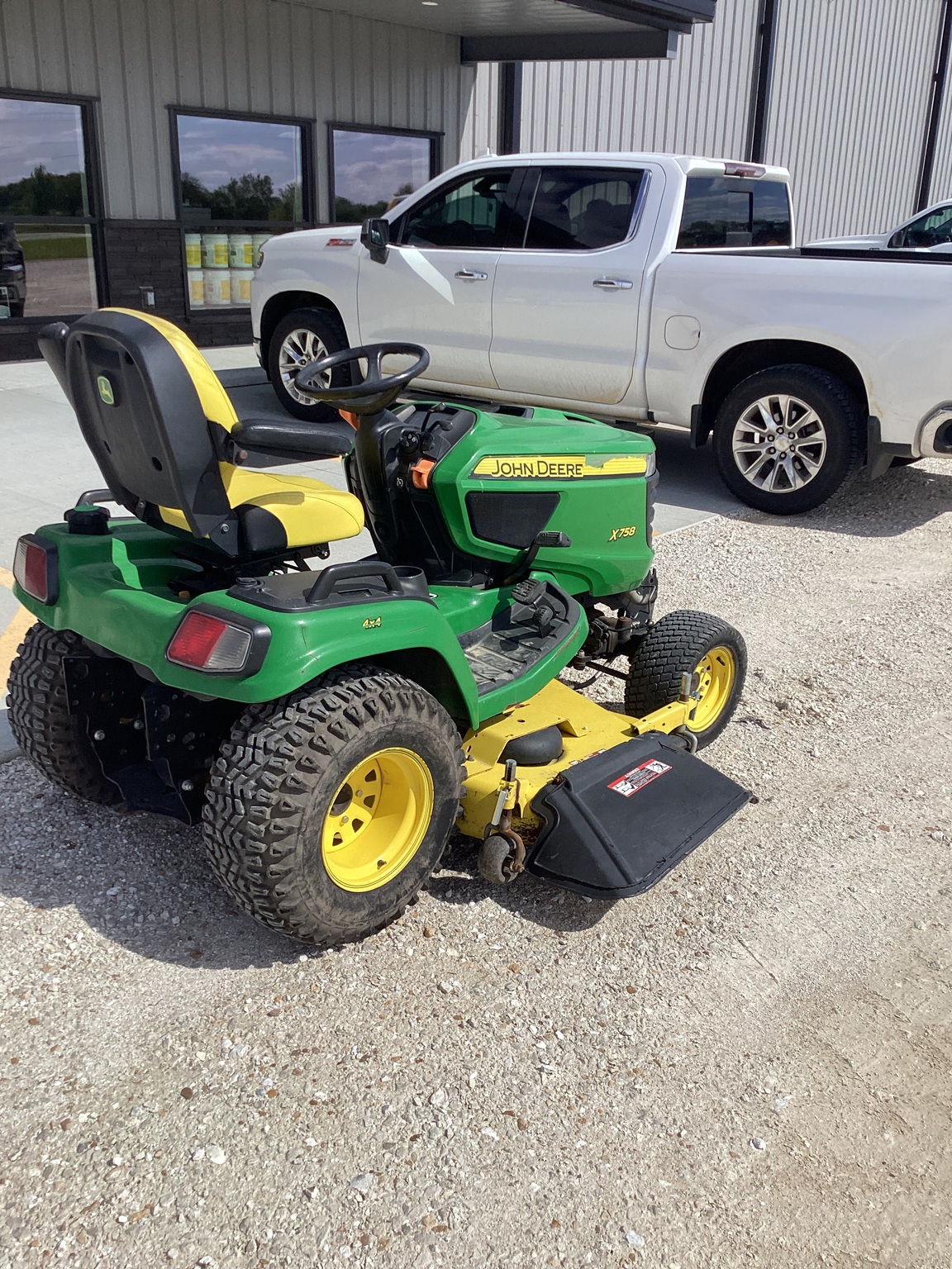  2018 John Deere X758 at Heritage Tractor in Rockport, IL