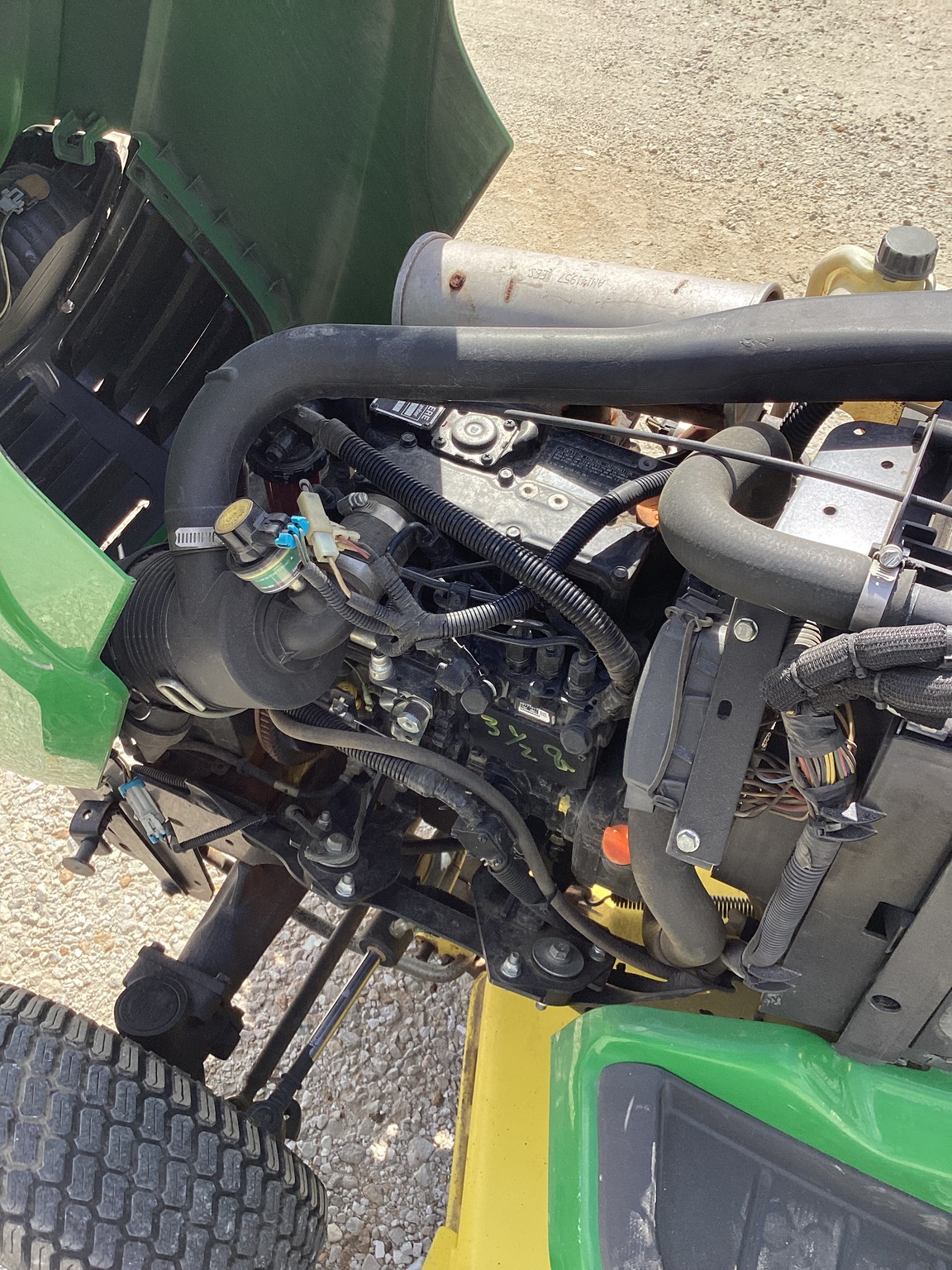  2018 John Deere X758 at Heritage Tractor in Rockport, IL