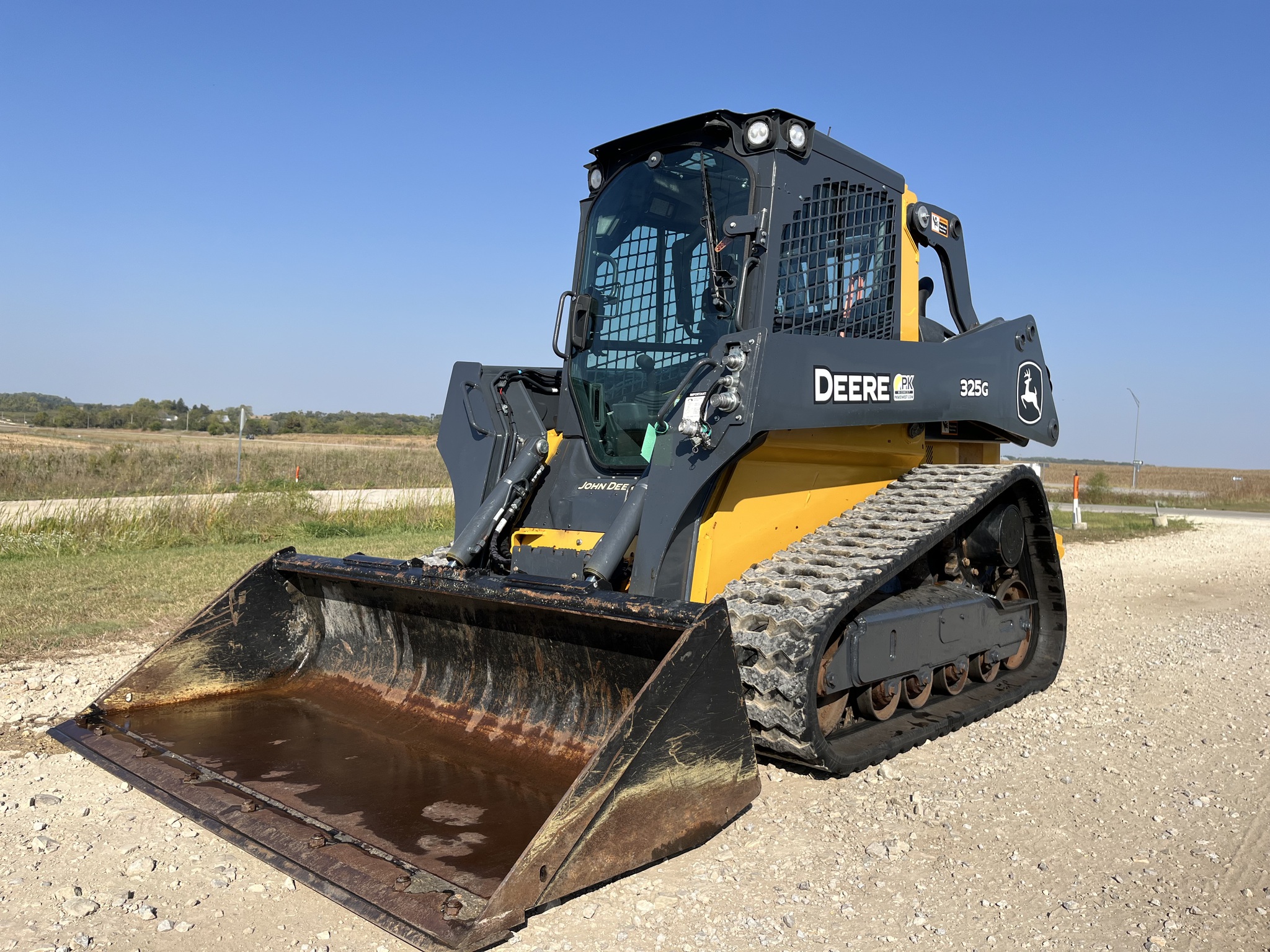 2023 John Deere 325G Image 1