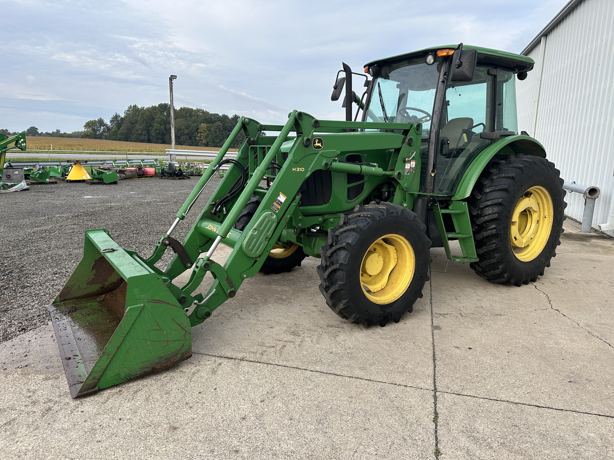 2012 John Deere 6140D Image 2