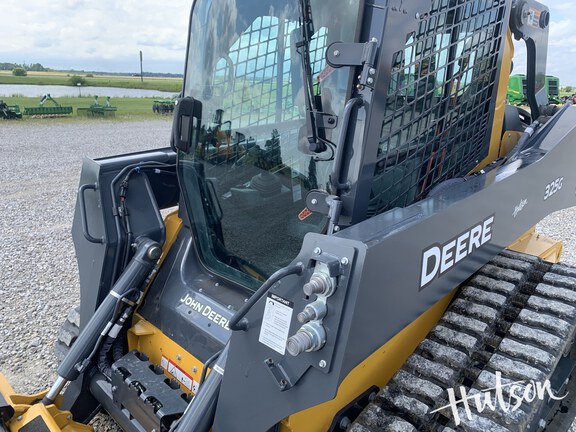 Photo of 2024 John Deere 325G