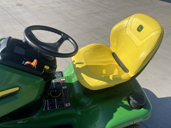 2023 John Deere X354 (7th thumbnail)