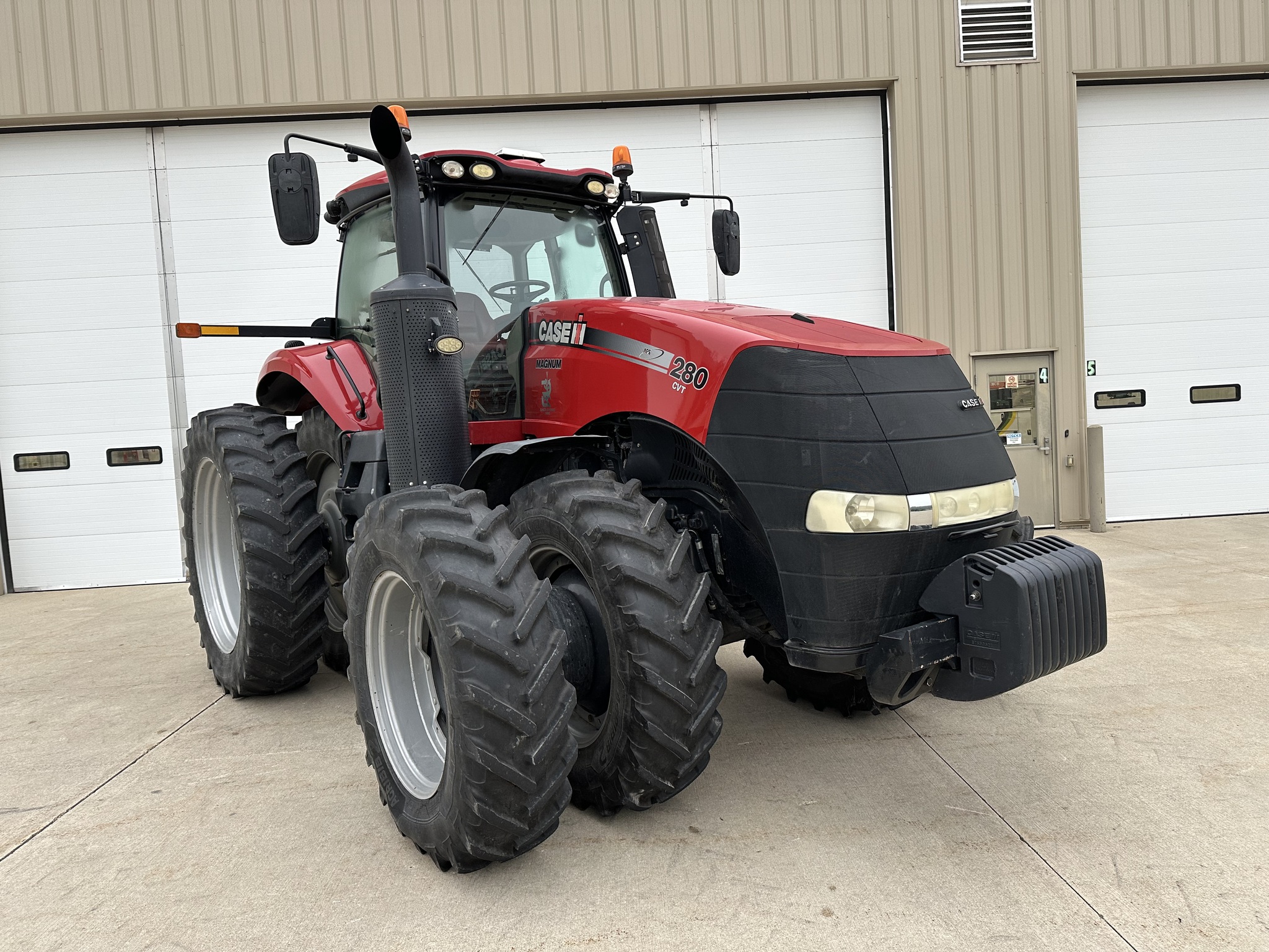 2015 Case IH Magnum 280 Image 10
