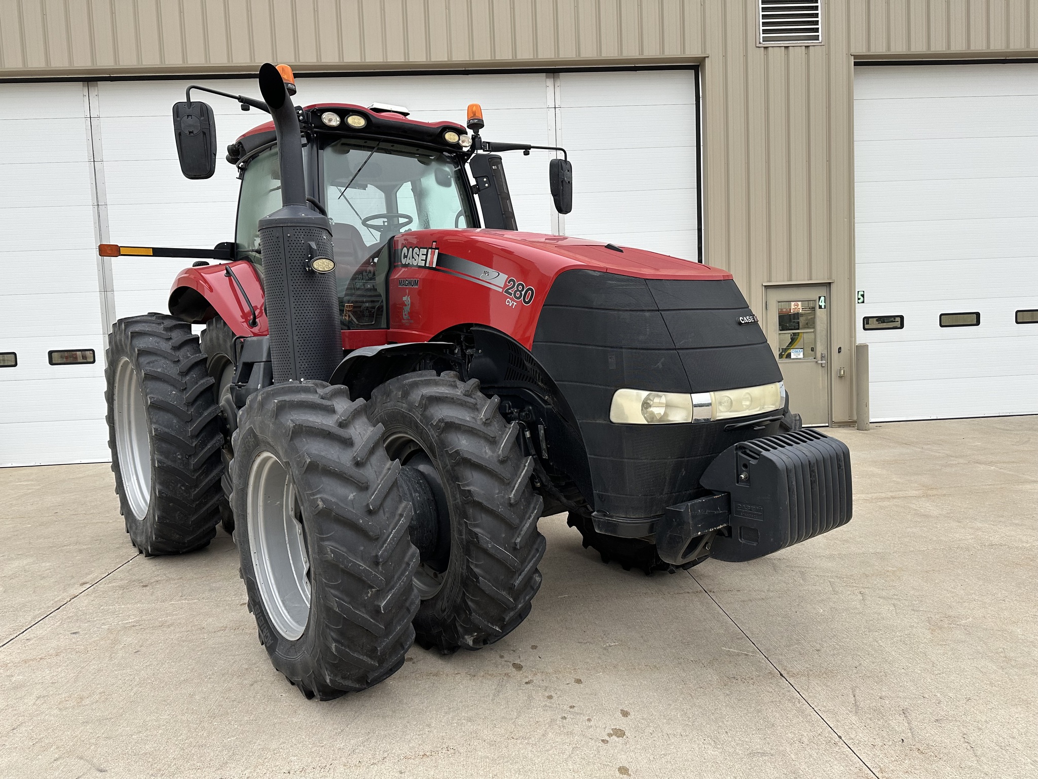 2015 Case IH Magnum 280 Image 15