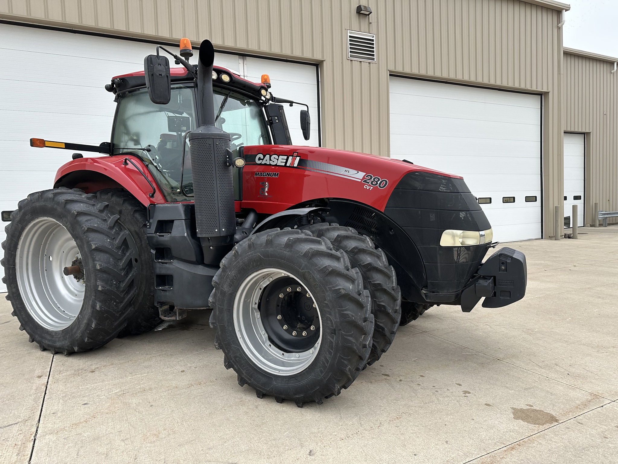 2015 Case IH Magnum 280 Image 16