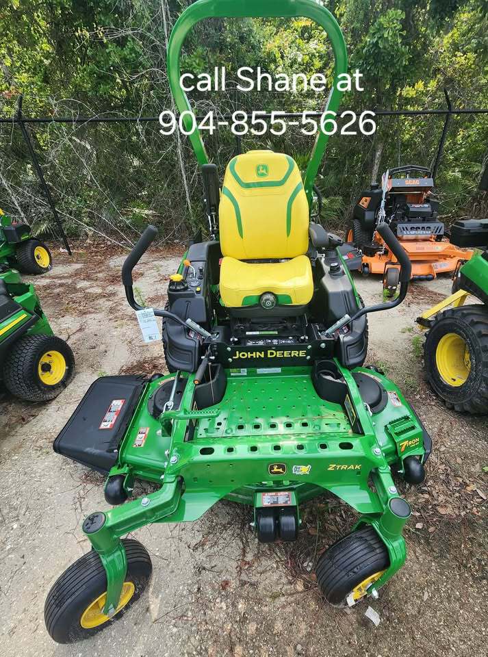 2025 John Deere Z920M Image 2