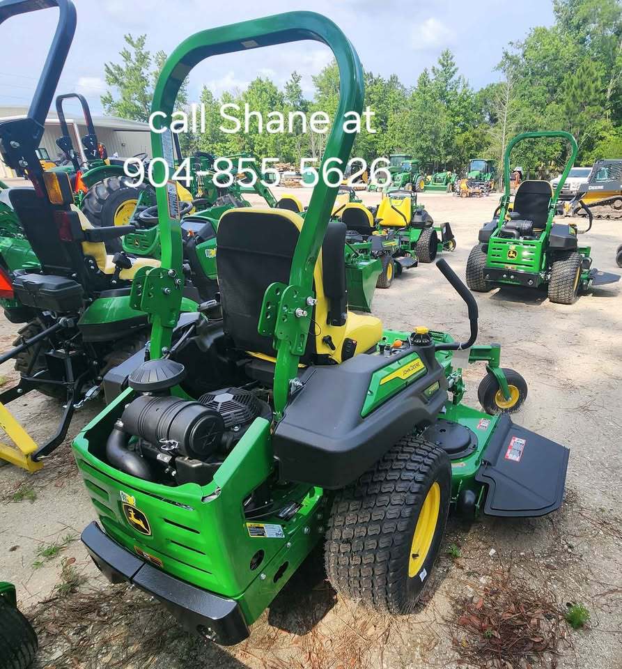 2025 John Deere Z920M Image 4