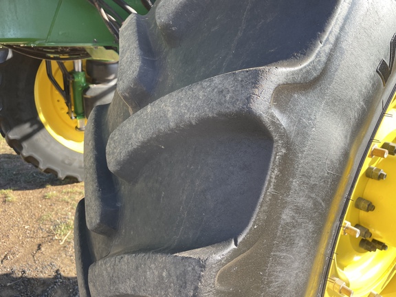 John Deere R4060 image 23