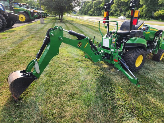 2022 John-Deere 1023E