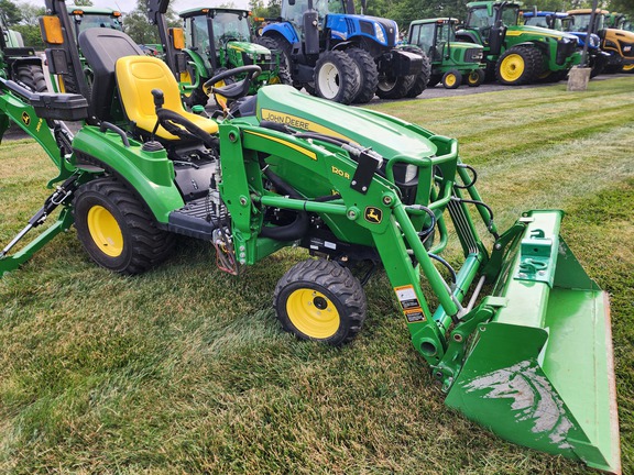 2022 John-Deere 1023E