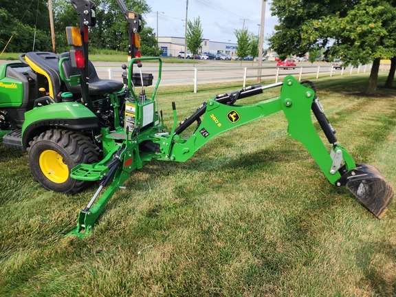 2022 John-Deere 1023E