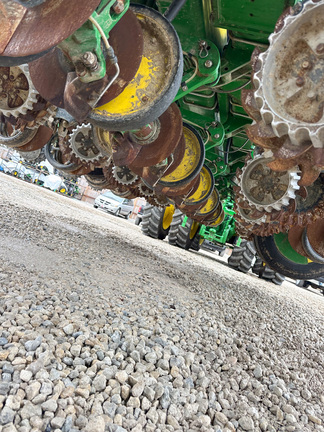 2023 John-Deere 1775NT