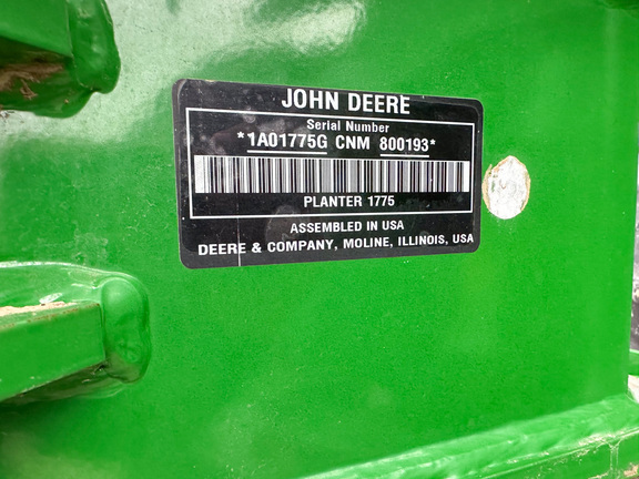 2023 John-Deere 1775NT
