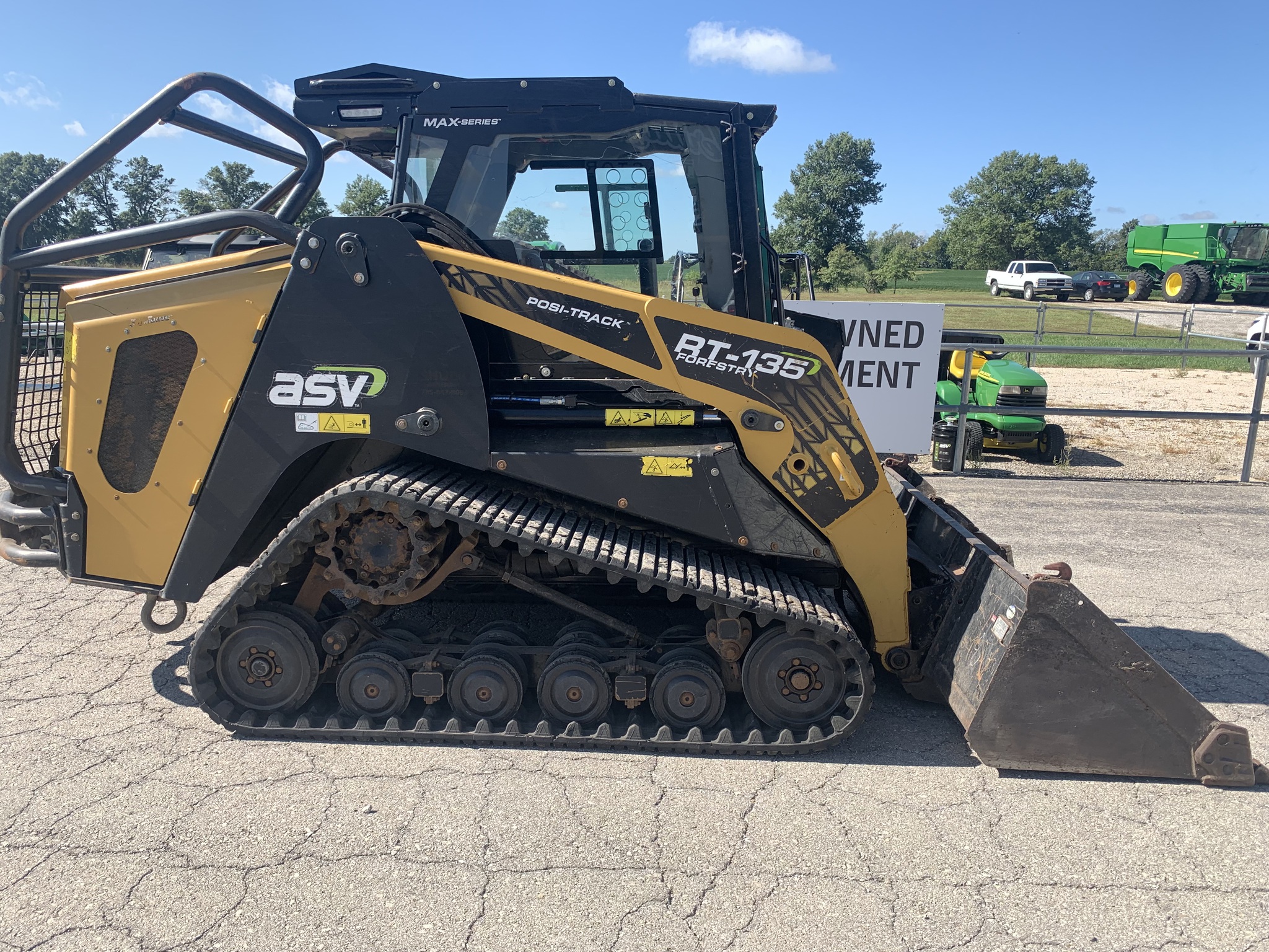  2023 ASV RT-135 at Heritage Tractor in Baldwin City, KS