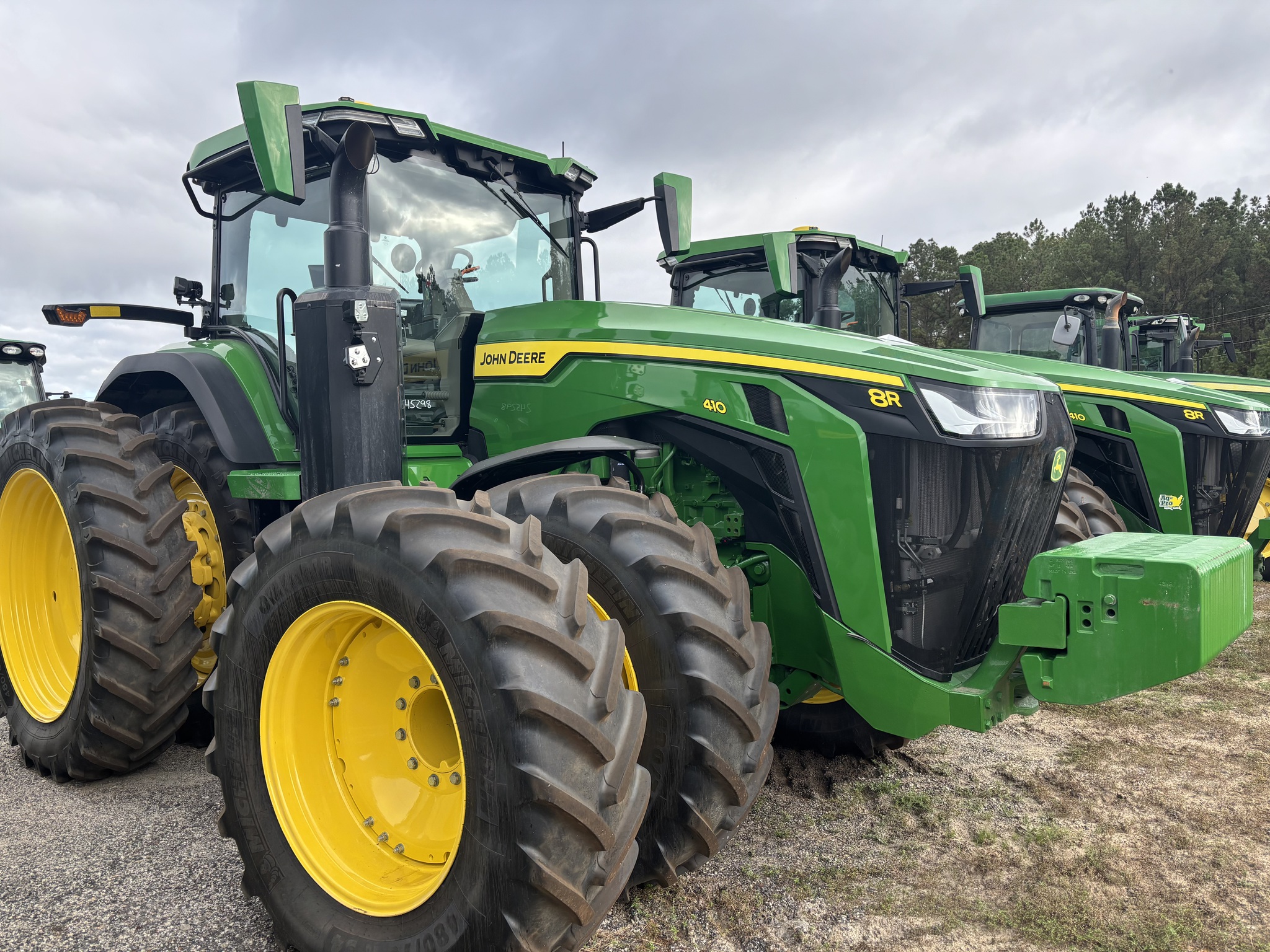 2024 John Deere 8R 410 Image 1
