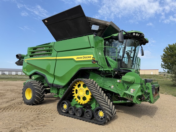  John Deere X9 1100