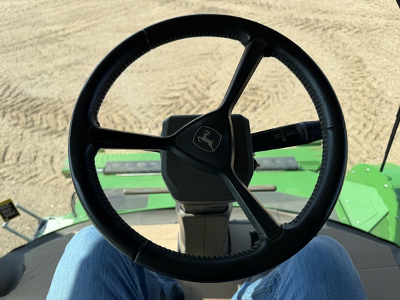 2024 John Deere X9 1100 - Photo45
