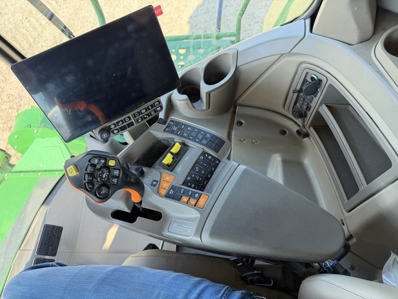 2024 John Deere X9 1100 - Photo47
