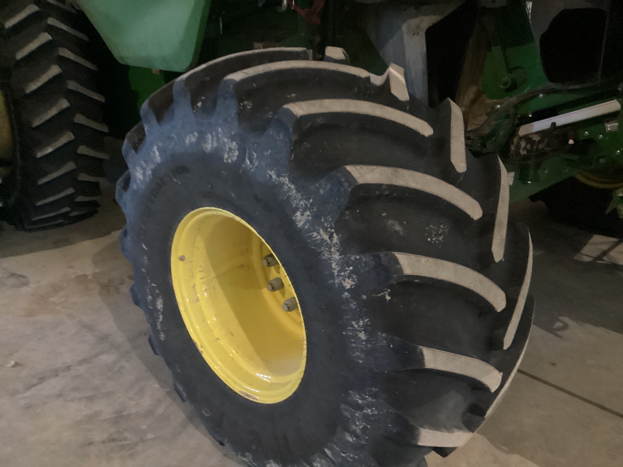 2025 John Deere S7 800 Image 2