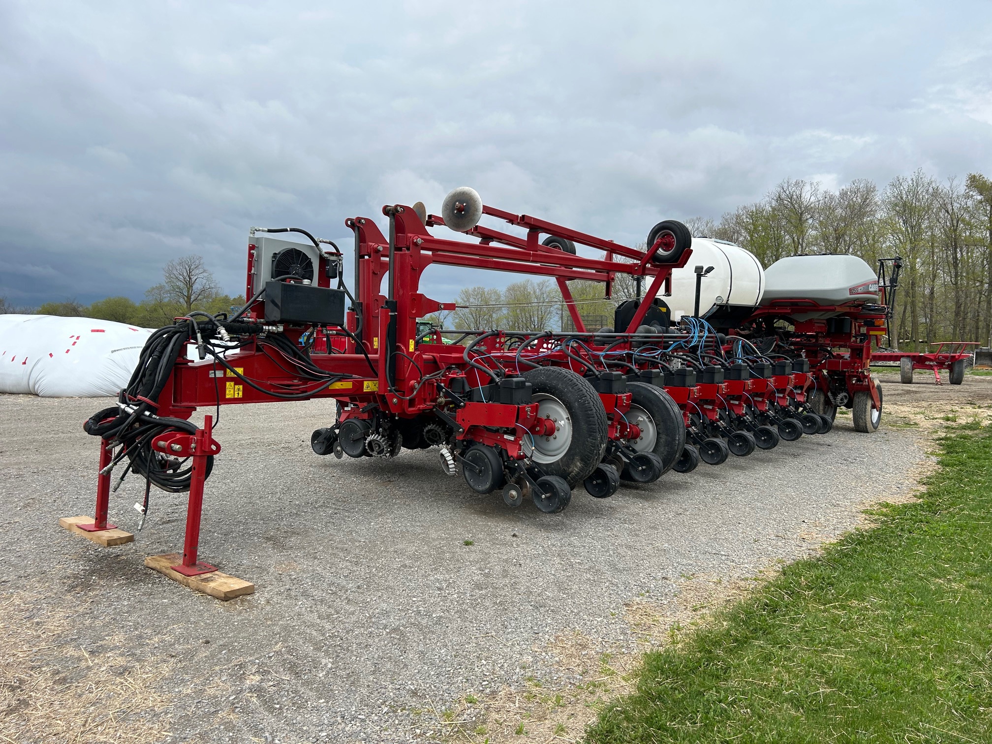 2015 Case IH 1255 EARLY RISER 24 ROW PLANTER Image 1