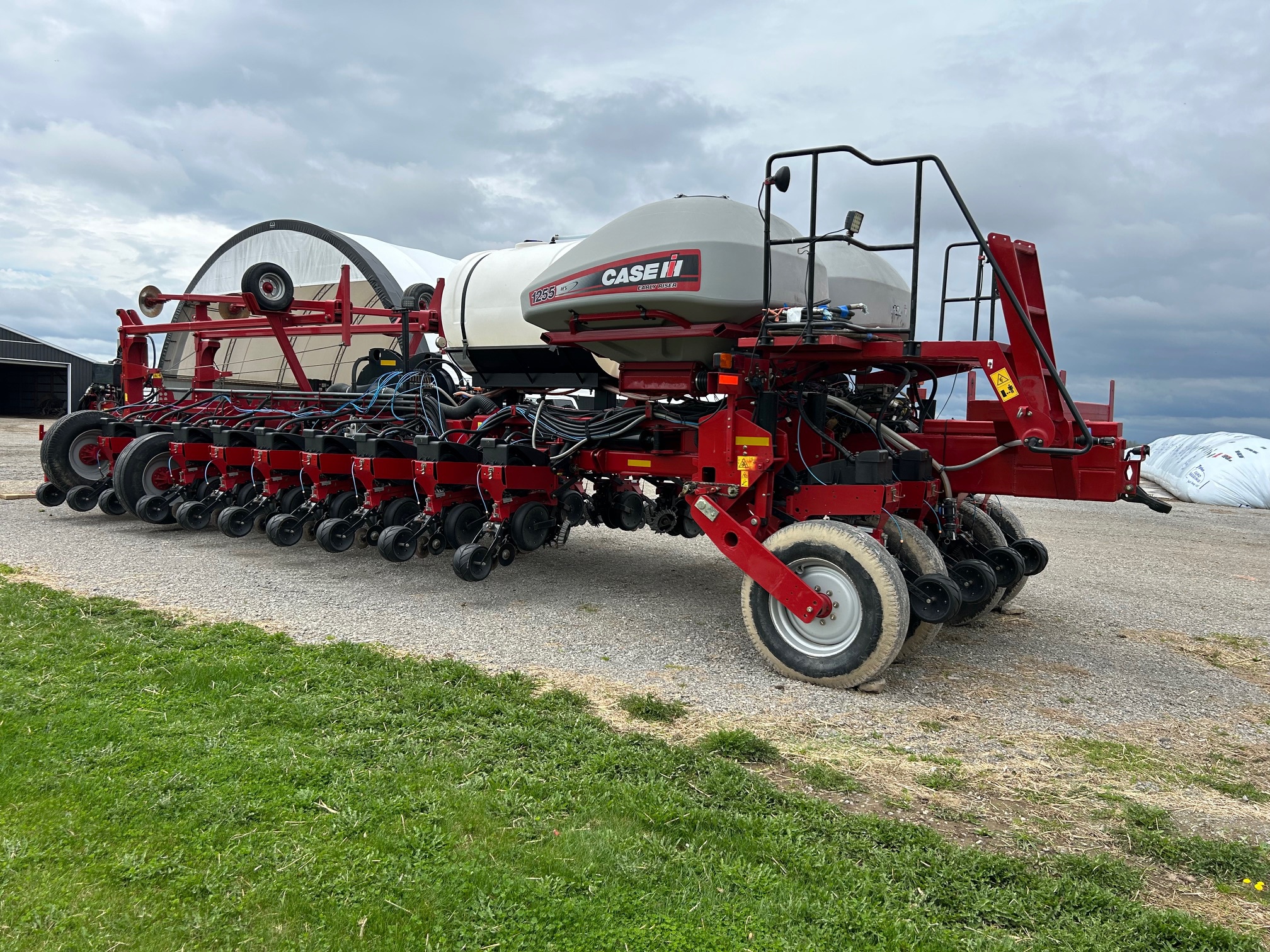 2015 Case IH 1255 EARLY RISER 24 ROW PLANTER Image 4