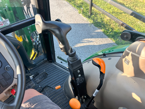 2024 John-Deere 5075E