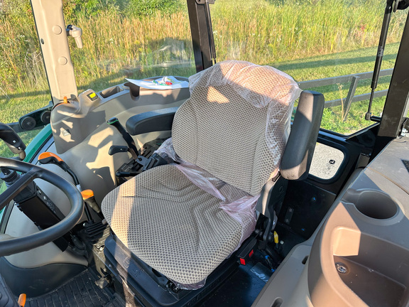 2024 John-Deere 5075E