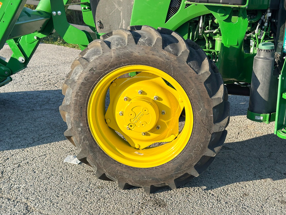 2024 John-Deere 5075E