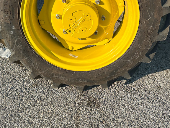 2024 John-Deere 5075E