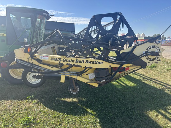 Used 2008 John Deere 4895 Windrowers at Horizon Ag & Turf in Vermilion, AB - Photo13