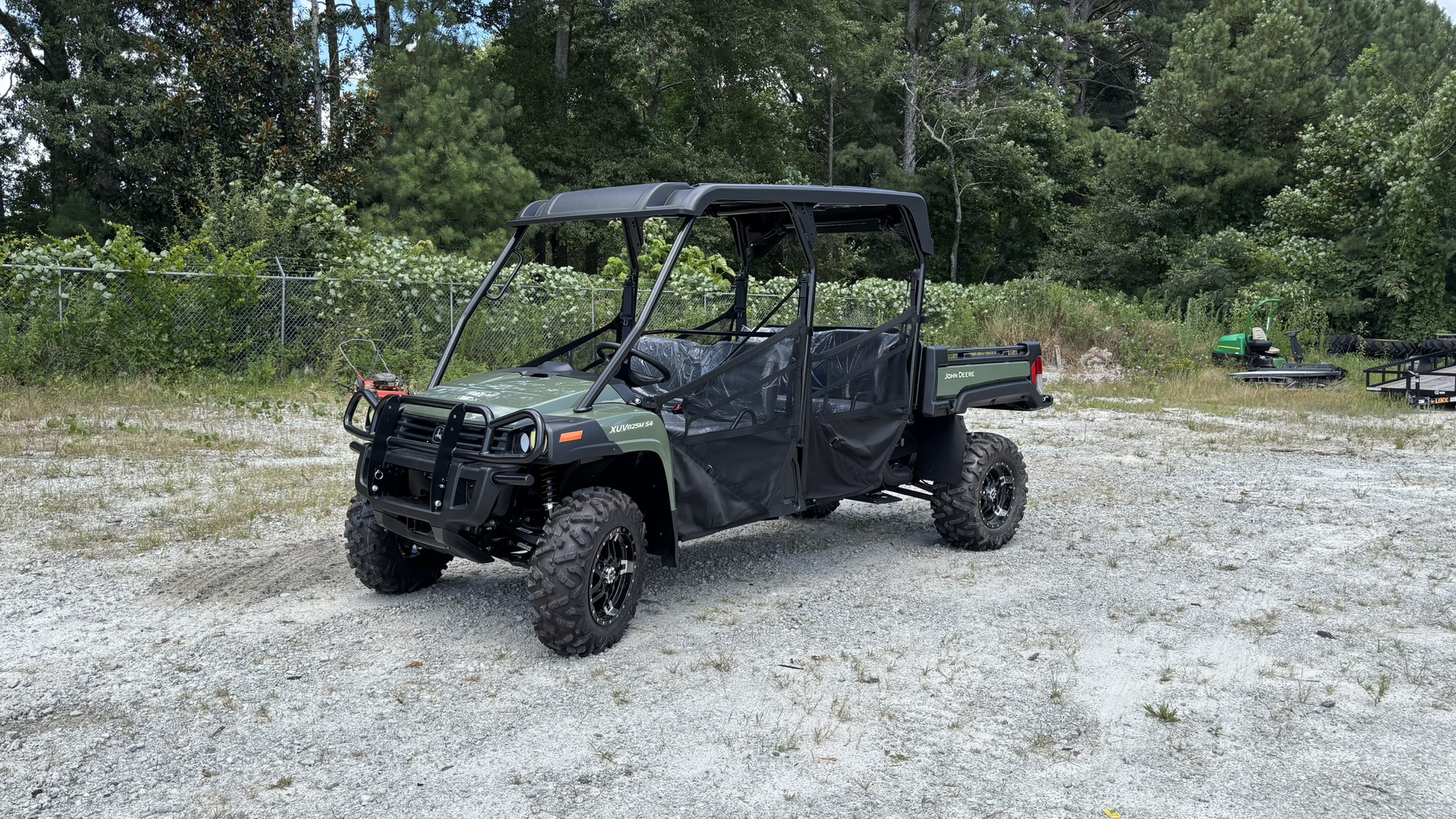2025 John Deere 845ma Image 1