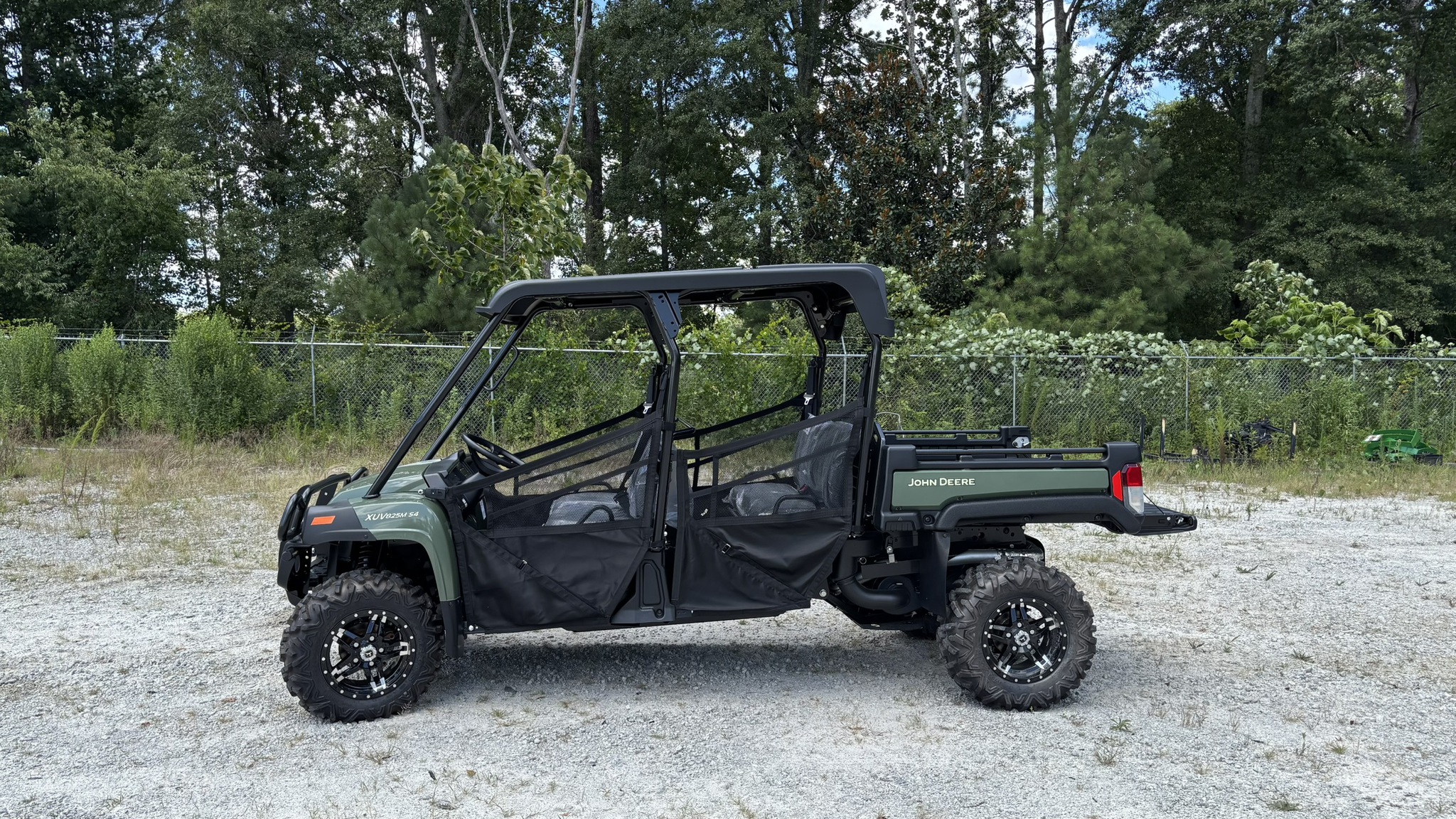 2025 John Deere 845ma Image 2