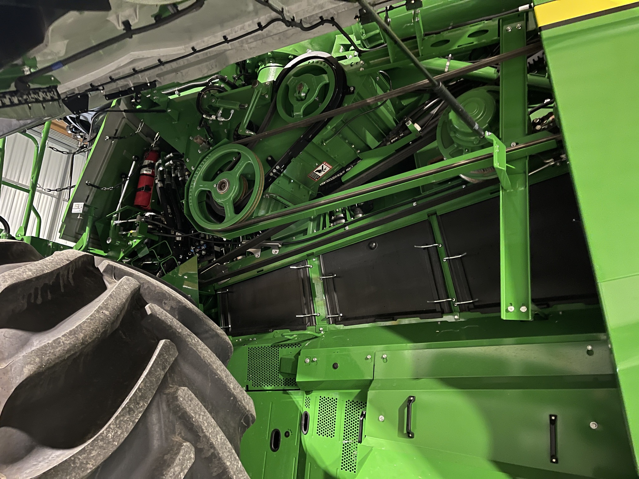 2024 John Deere X9 1100 Image 7