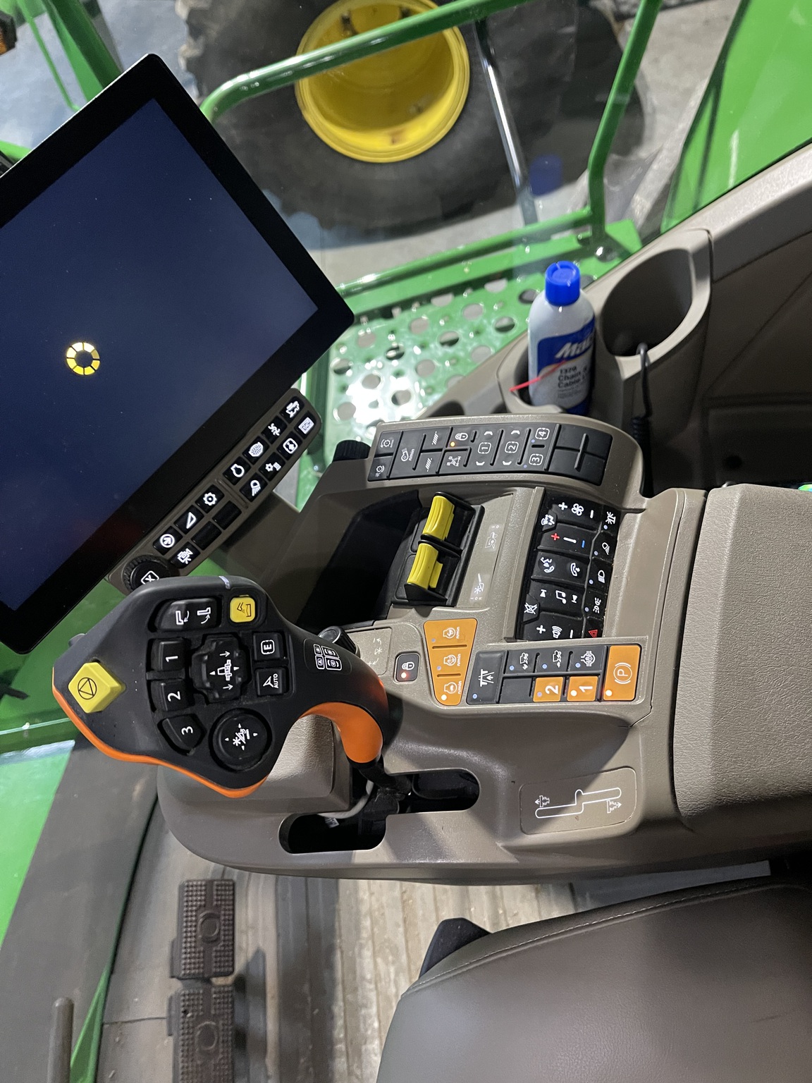 2024 John Deere X9 1100 Image 5