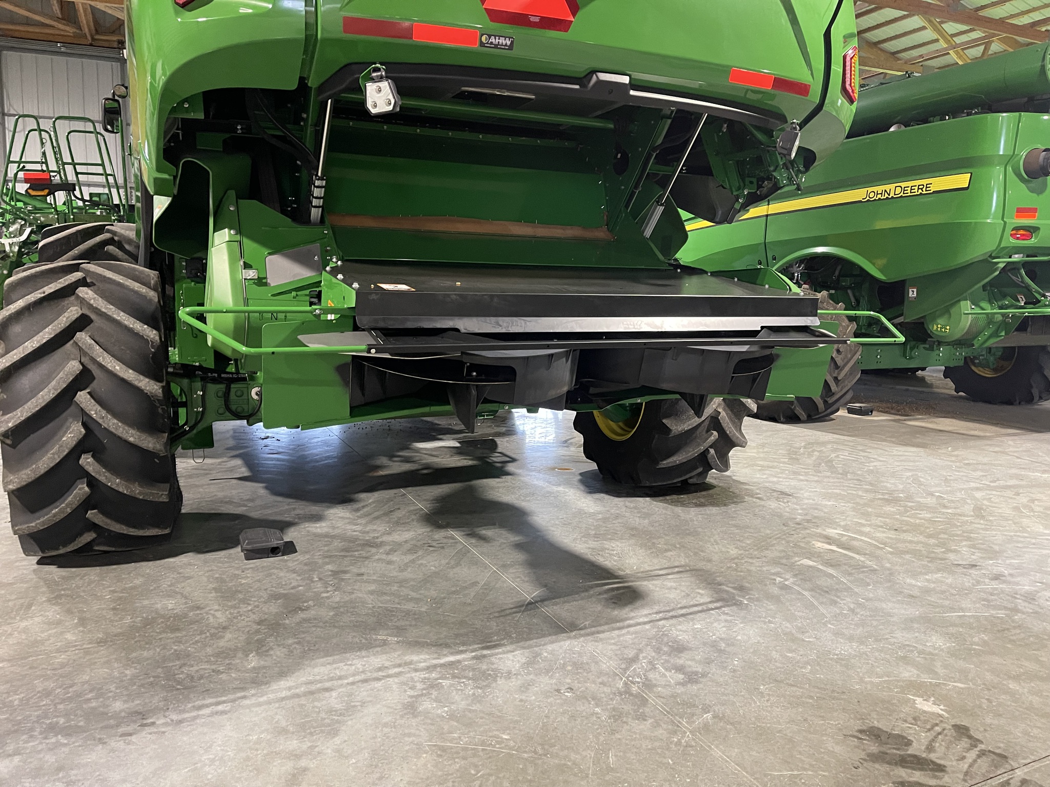 2024 John Deere X9 1100 Image 9