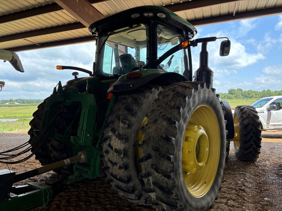 Photo of 2014 John Deere 8320R